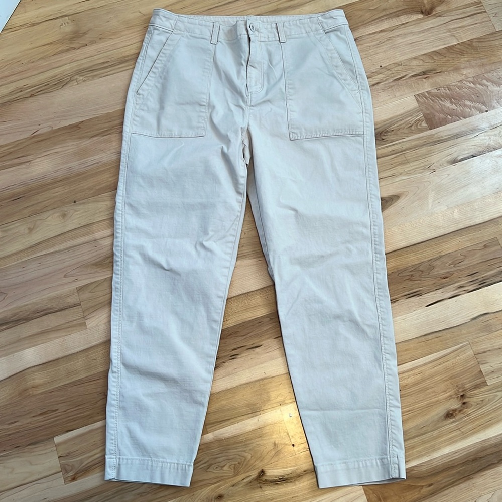 LOFT Khaki Women’s Cargo Pants Size 8